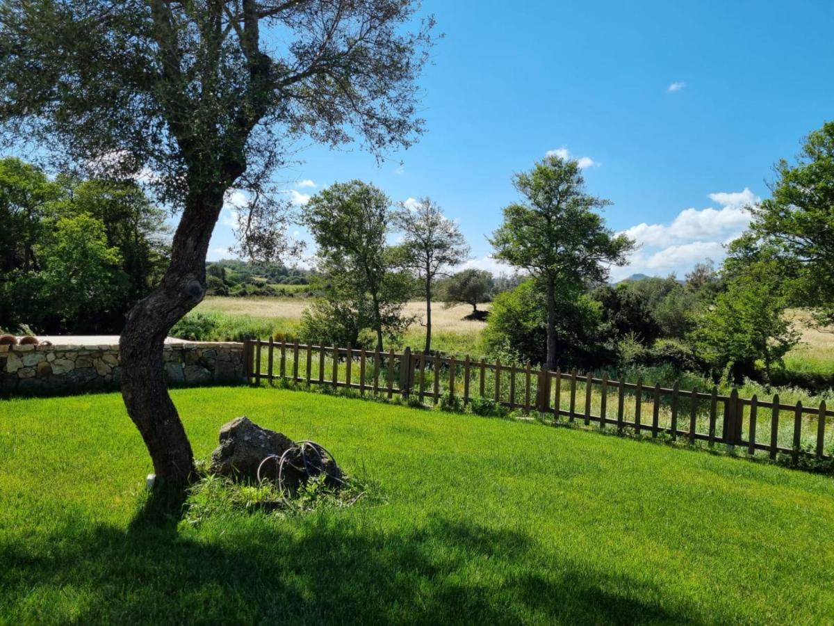 Lu Antu Alloggi Agrituristici Arzachena Exterior foto